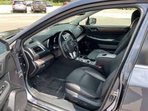 Used 2016 Subaru Outback 2.5i Limited w/ Popular Package #4 AWD/4WD image 14