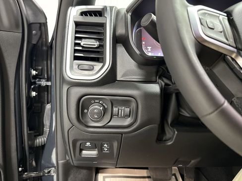 Used 2025 RAM 1500 Lone Star AWD/4WD image 18