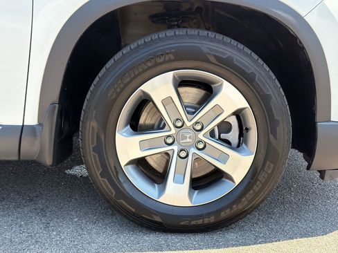 Used 2023 Honda Pilot EX-L image 13