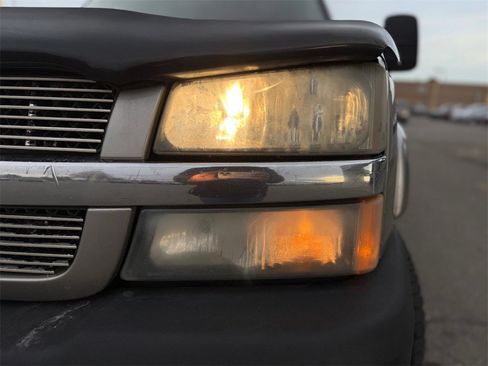 Used 2003 Chevrolet Silverado 2500 LT image 54