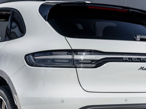 New 2026 Porsche Macan GTS image 14