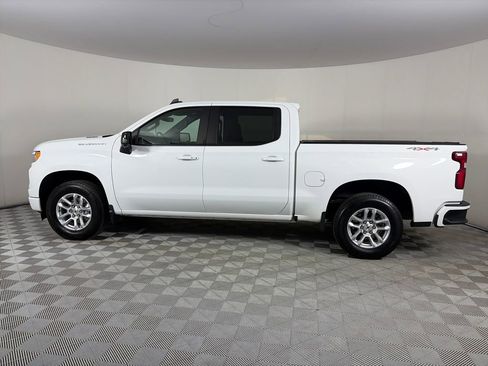 Used 2022 Chevrolet Silverado 1500 RST w/ Convenience Package II image 4
