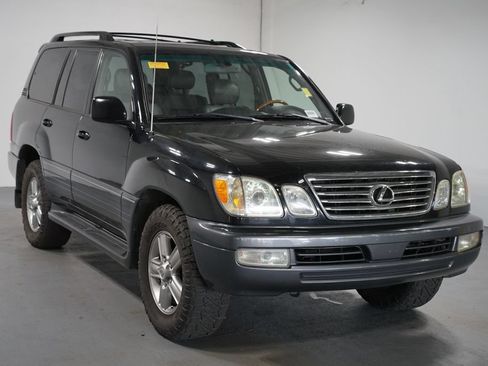 Used 2006 Lexus LX 470 4WD image 3