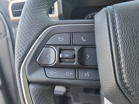 Used 2025 Toyota Tacoma TRD Sport RWD image 29