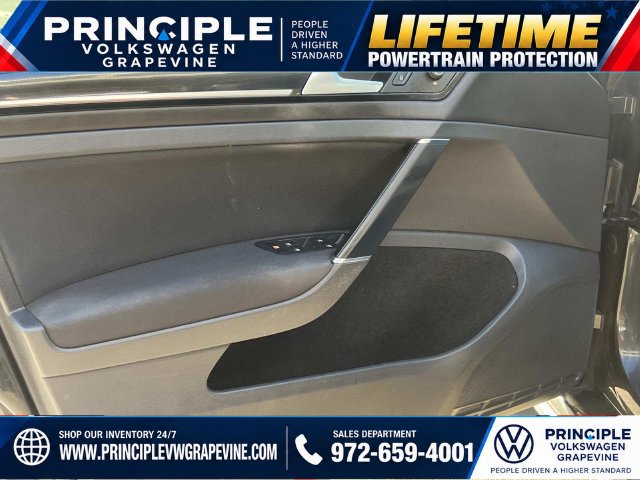 Used 2017 Volkswagen GTI S FWD image 9