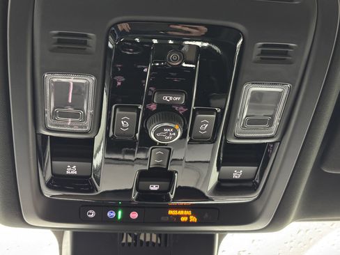 New 2026 GMC Yukon Denali w/ Advanced Technology Package AWD/4WD image 29