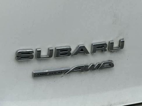 Used 2017 Subaru Impreza 2.0i Premium AWD/4WD image 17