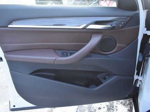 Used 2018 BMW X1 xDrive28i image 14