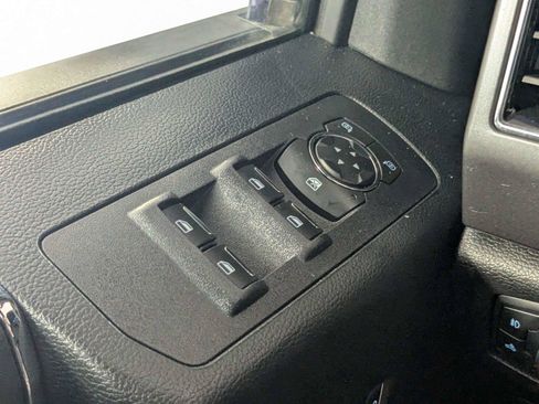 Used 2020 Ford F150 XLT w/ Equipment Group 302A Luxury AWD/4WD image 15