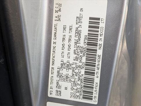 Used 2022 Toyota Tacoma SR image 15