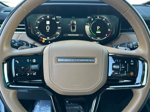 Used 2025 Land Rover Range Rover Sport Dynamic SE AWD/4WD image 28