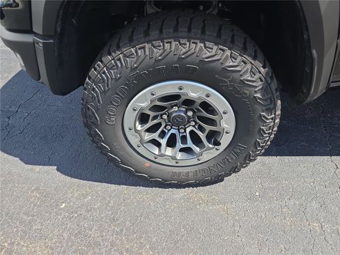 New 2026 RAM 1500 RHO w/ RHO Level 1 Equipment Group AWD/4WD image 10