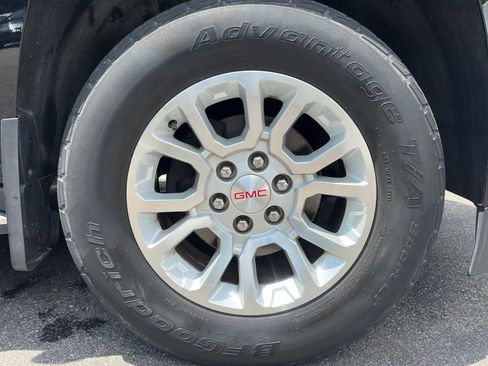 Used 2020 GMC Yukon SLT AWD/4WD image 9