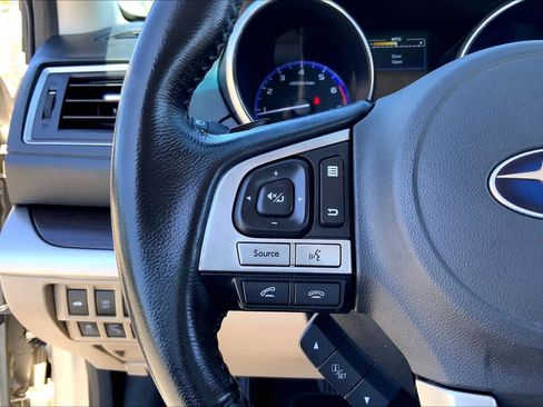 Used 2016 Subaru Legacy 2.5i Limited AWD/4WD image 23