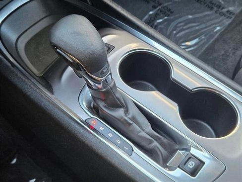 Used 2023 Chevrolet Malibu LT image 12