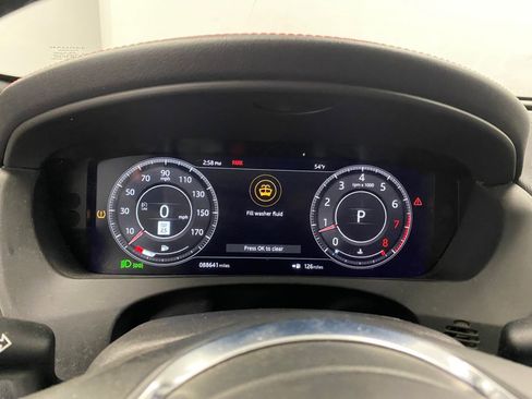 Used 2020 Jaguar F-PACE S image 33