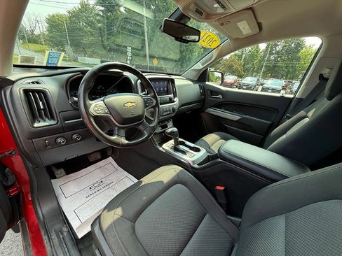 Used 2021 Chevrolet Colorado LT w/ LT Convenience Package AWD/4WD image 18