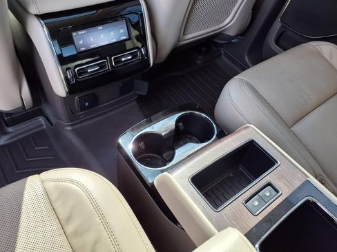 Used 2024 Lincoln Aviator Reserve w/ Equipment Group 201A RWD image 19