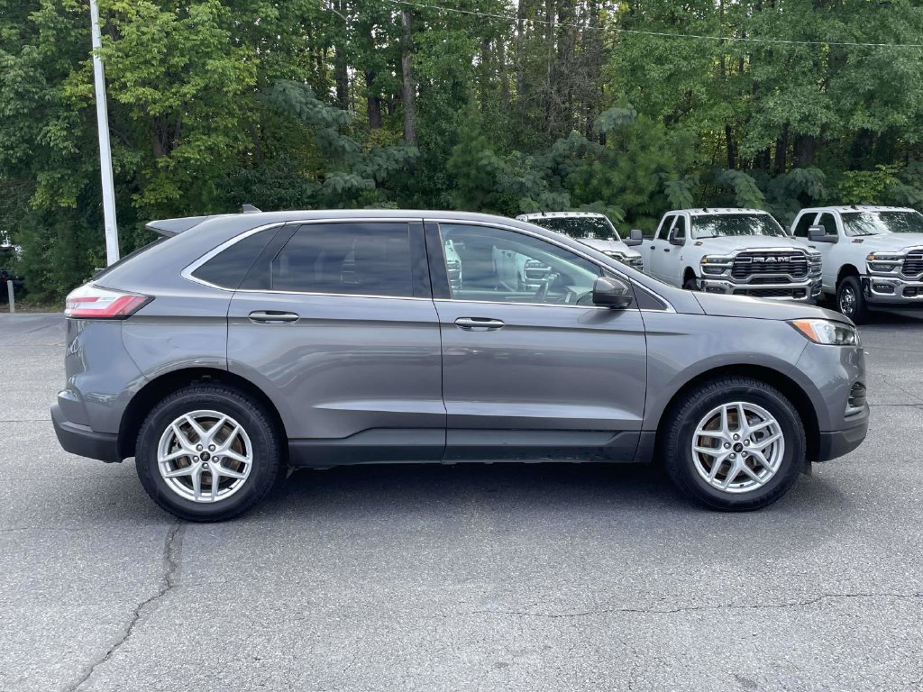 Used 2024 Ford Edge SEL AWD/4WD image 9