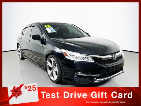 Used 2016 Honda Accord Sport image 1
