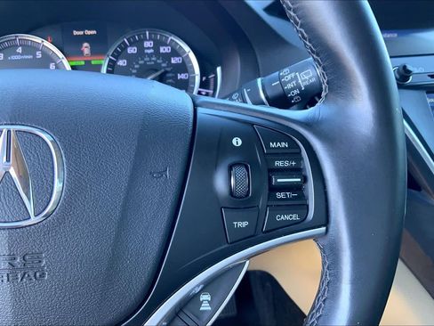 Used 2020 Acura MDX w/ Technology Package AWD/4WD image 25