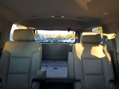 Used 2018 Chevrolet Tahoe Premier w/ RST 6.2L Performance Edition image 43