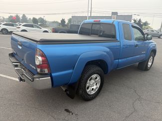 Used 2011 Toyota Tacoma 4x4 Access Cab V6 w/ SR5 Pkg #2 video 3