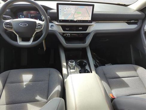 New 2026 Ford Explorer Active image 15
