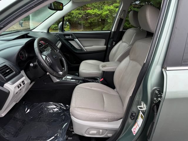 Used 2014 Subaru Forester 2.5i Limited AWD/4WD image 5