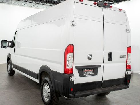 Used 2023 RAM ProMaster 2500 image 8