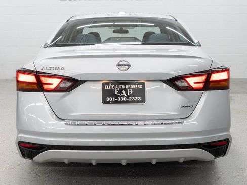 Used 2019 Nissan Altima 2.5 S AWD/4WD image 4