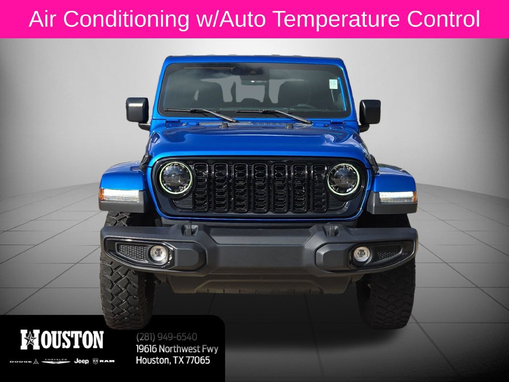 Used 2024 Jeep Gladiator Sport AWD/4WD image 10