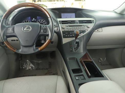 Used 2010 Lexus RX 350 2WD image 17