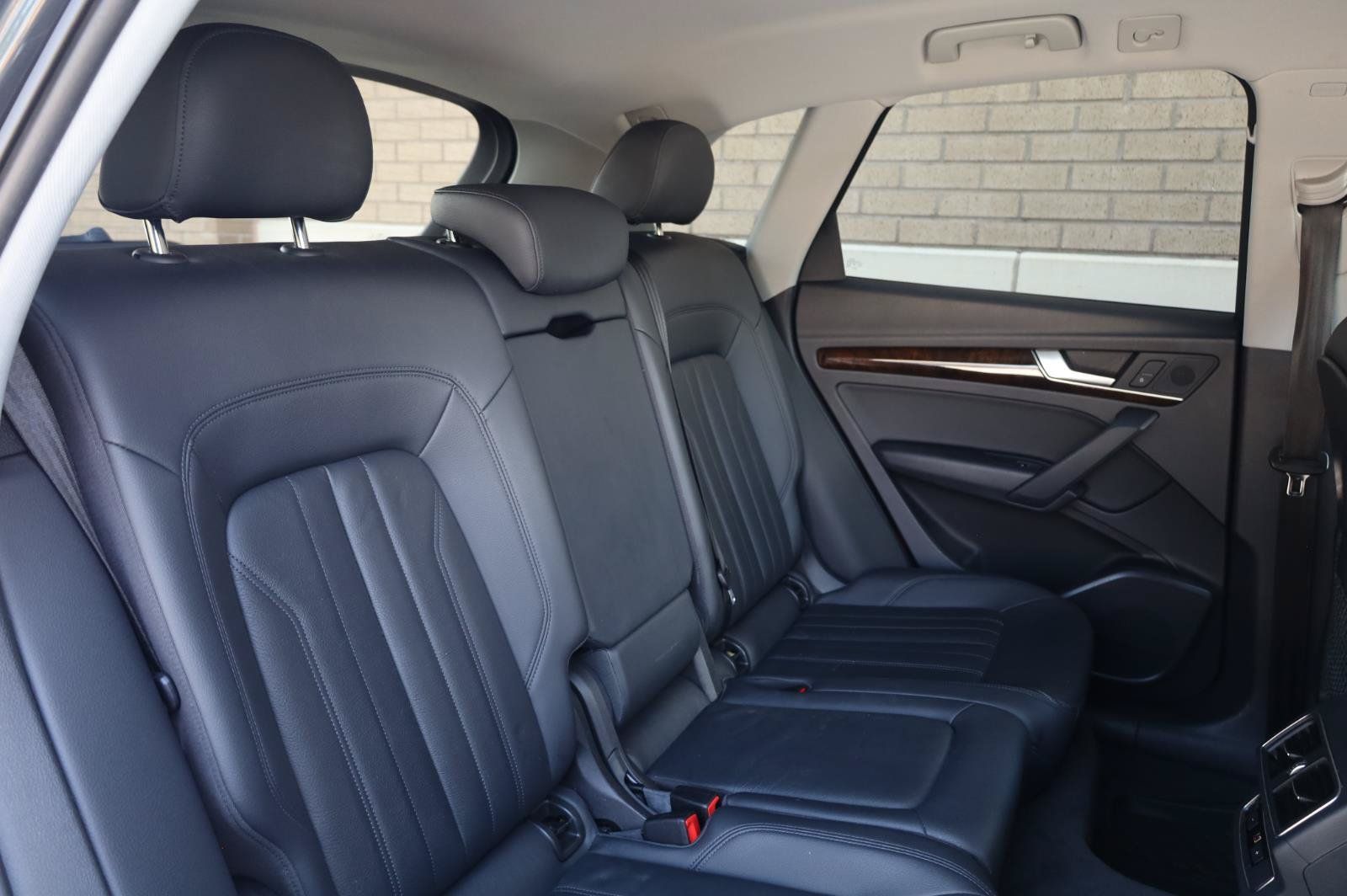 Used 2018 Audi Q5 2.0T Premium AWD/4WD image 25