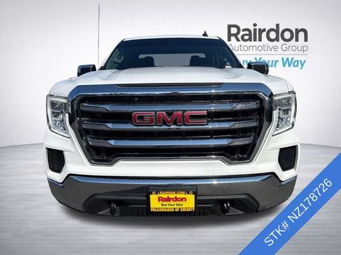 Used 2022 GMC Sierra 1500 SLE AWD/4WD image 2