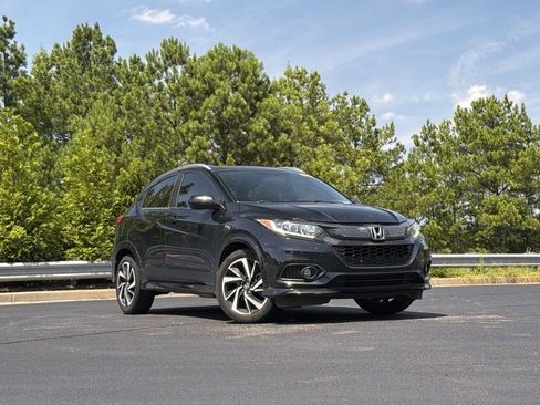 Used 2019 Honda HR-V Sport image 2