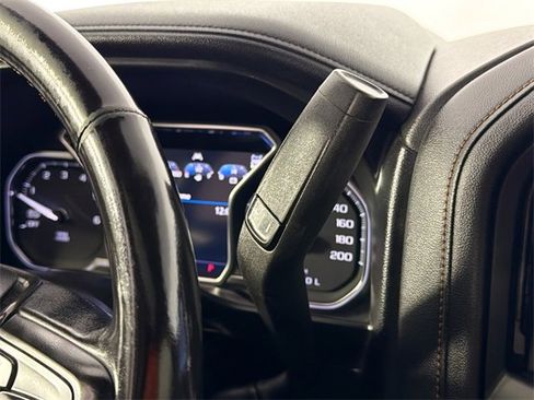 Used 2021 GMC Sierra 1500 AT4 w/ Technology Package image 17