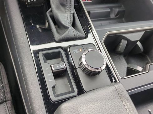 Used 2025 Toyota Tundra Platinum image 20