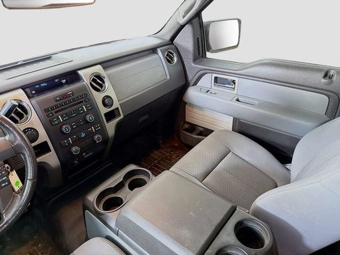 Used 2011 Ford F150 XLT w/ XLT Chrome Pkg AWD/4WD image 23