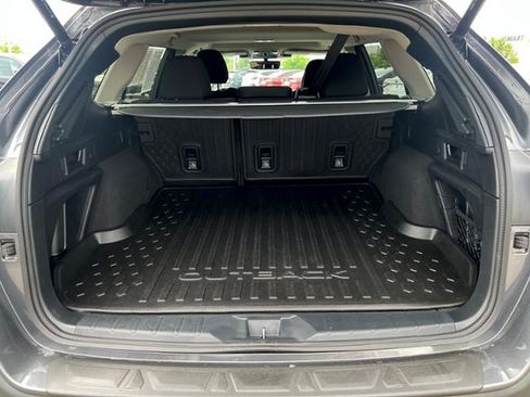 Certified 2025 Subaru Outback Premium AWD/4WD image 11