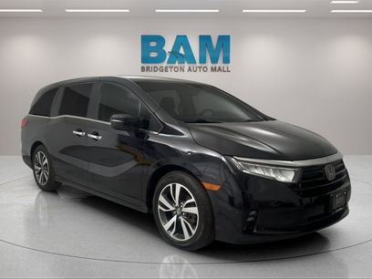 Used 2023 Honda Odyssey Touring