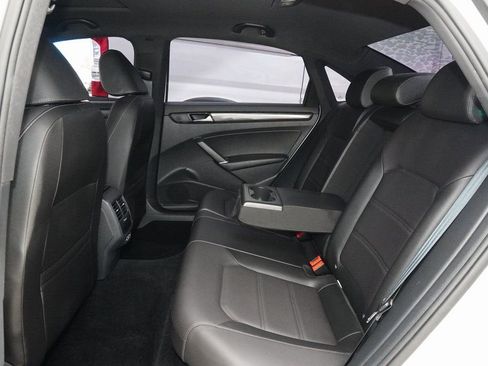 Used 2022 Volkswagen Passat 2.0T R-Line image 28