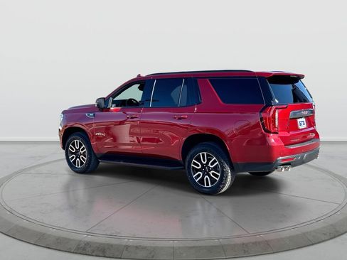 Used 2024 GMC Yukon AT4 w/ Technology Package AWD/4WD image 6