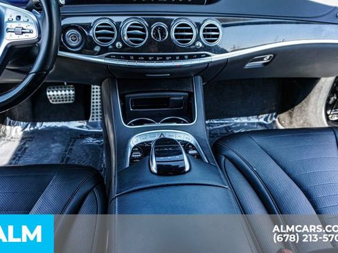 Used 2020 Mercedes-Benz S 560 Sedan w/ AMG Line Exterior image 42
