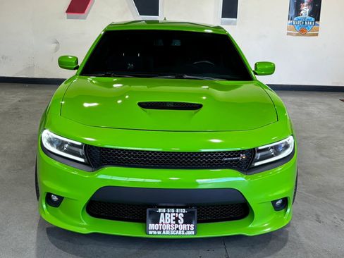 Used 2017 Dodge Charger R/T Scat Pack image 3