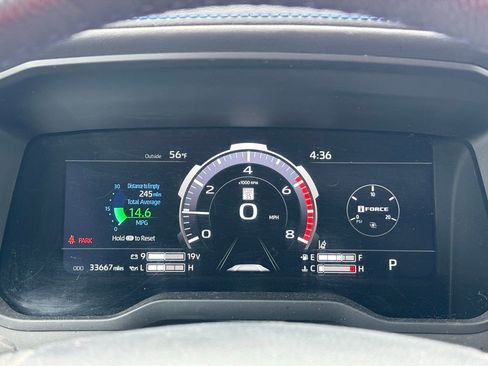 Used 2023 Toyota Tundra Platinum AWD/4WD image 10