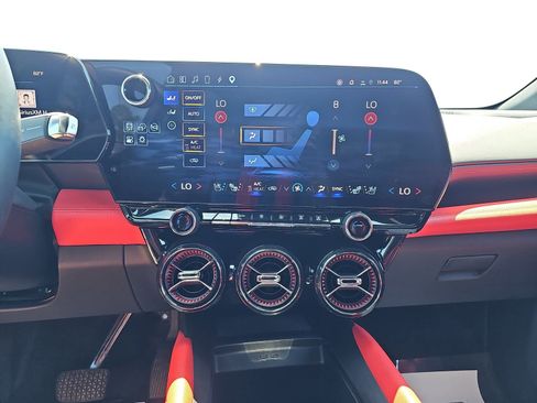 Used 2024 Chevrolet Blazer EV RS AWD/4WD image 20
