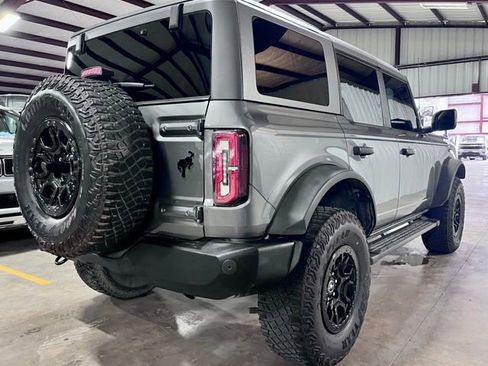 Used 2023 Ford Bronco Wildtrak AWD/4WD image 3