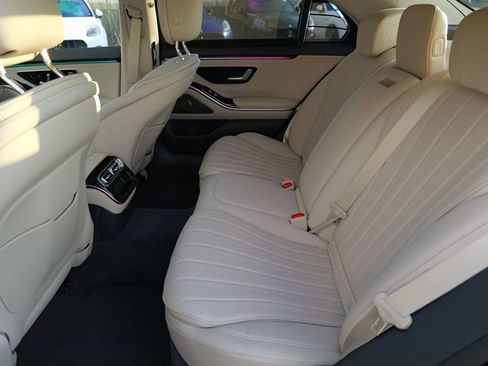 Used 2022 Mercedes-Benz S 500 4MATIC image 30