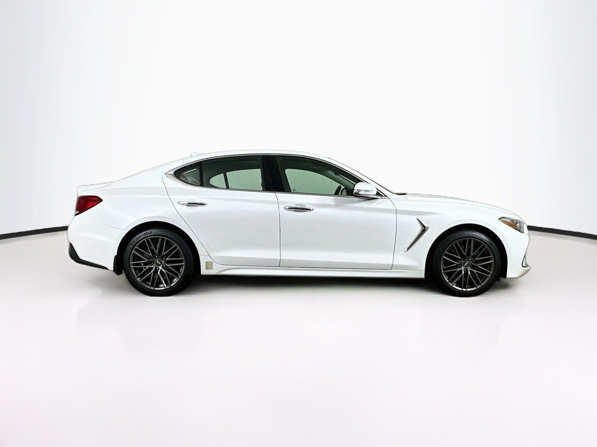 Used 2019 Genesis G70 3.3T Advanced w/ Elite Package AWD/4WD image 10
